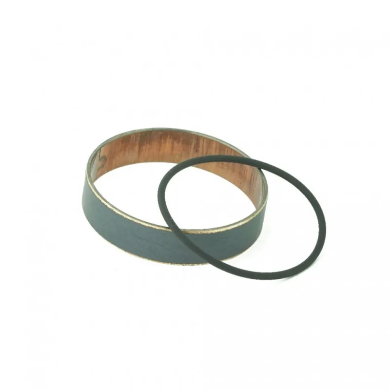 Nově k dispozici - Pouzdro pístu zadního tlumiče K-TECH WP PB-4610125 46.00x010.00x1.25mm